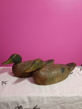 Pair of Vintage Wooden Duck Decoys in Brown and Green